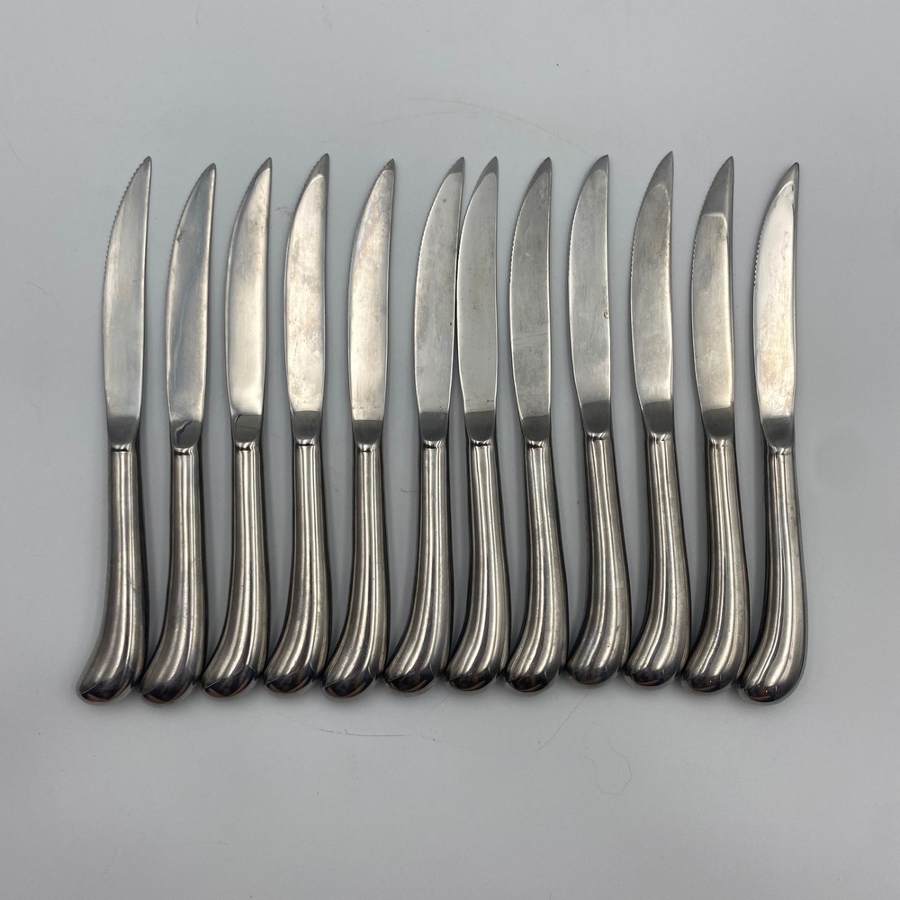 Reed & Barton Select Stainless Steel Pistol Grip Steak Knives Set of 12 Silver